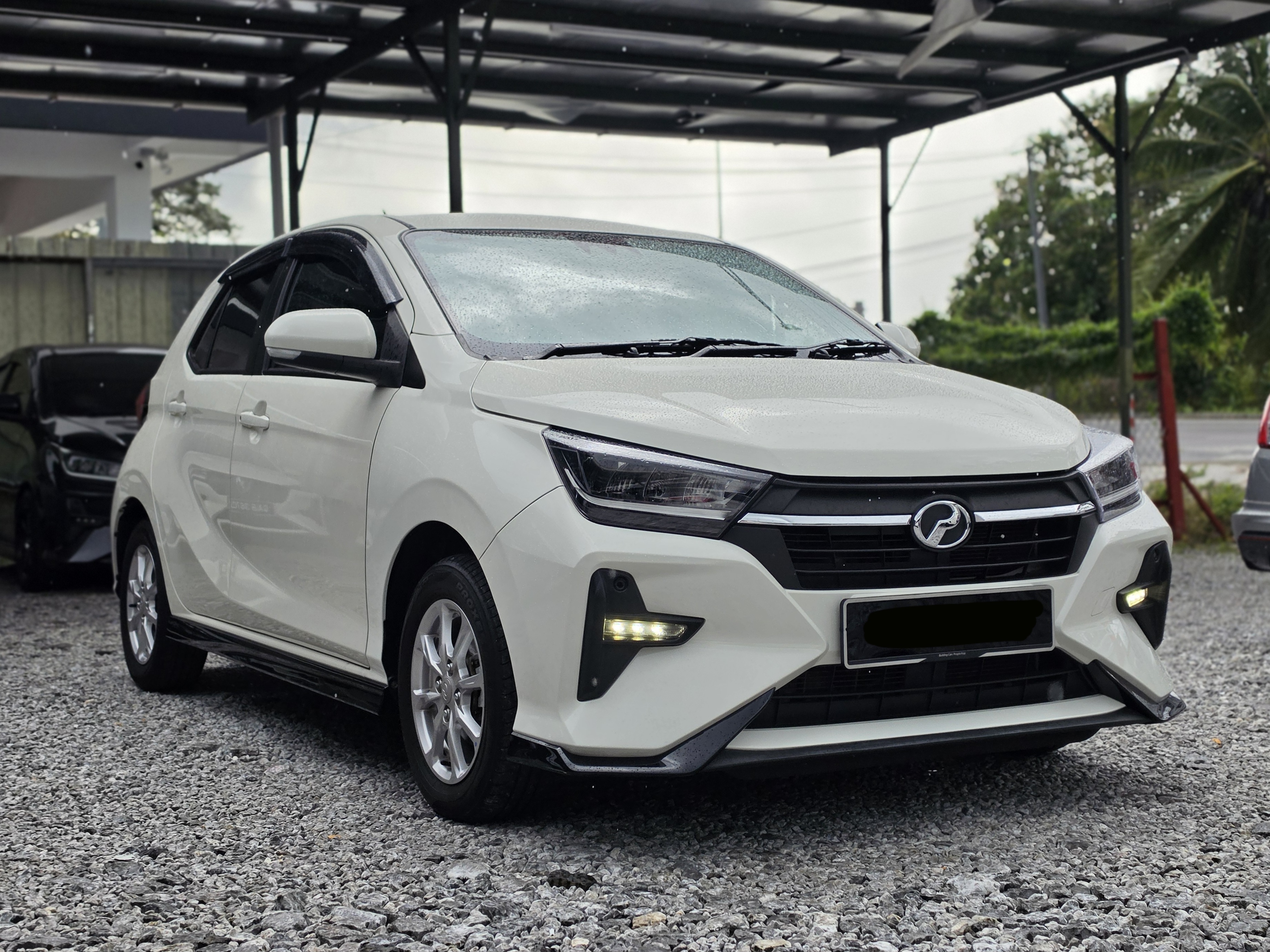 Used 2024 Perodua Axia 1.0 AV in White for sale in Kuching, Sarawak